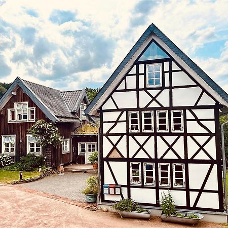 Villa Fachwerkhaus Am Waldesrand Solingen Exterior foto