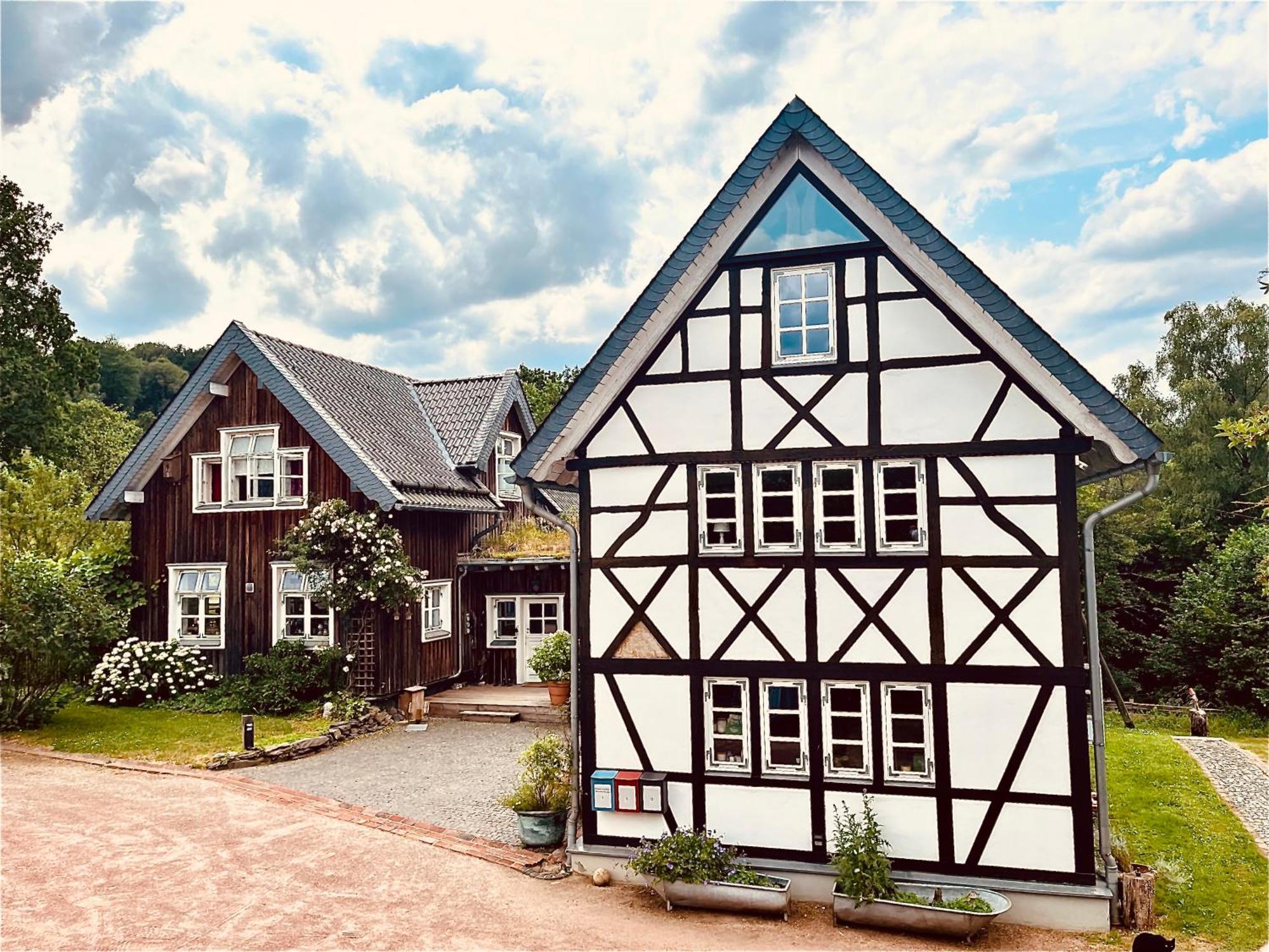 Villa Fachwerkhaus Am Waldesrand Solingen Exterior foto